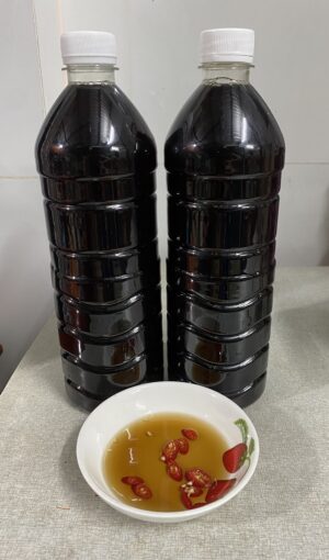 Nước Mắm Nhà Làm (1lít)